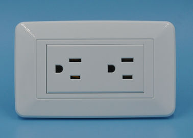 ABS van de Contactdoosfirepfoof van de huishouden Wit 2 Troep Materiaal over Voltagebescherming